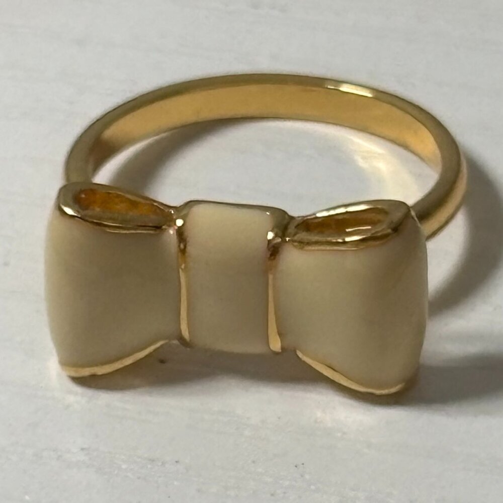 KATE SPADE Take a Bow Gold Bangle & Ring Set